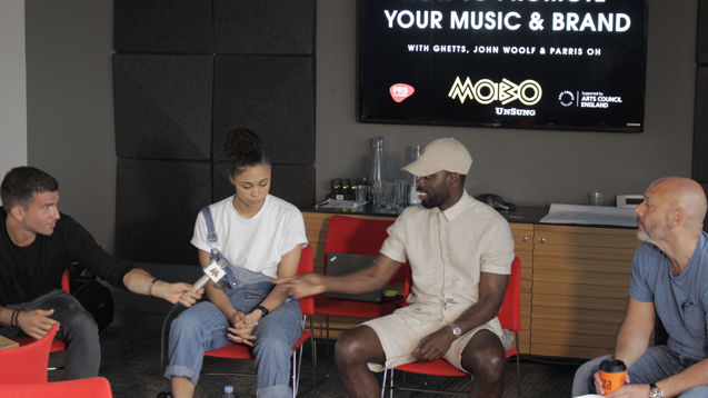 MOBO Unsung panel