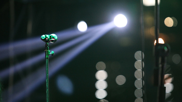 microphone stage lights