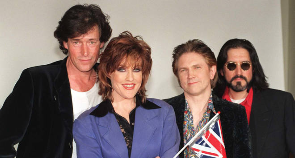 Katerina and the waves